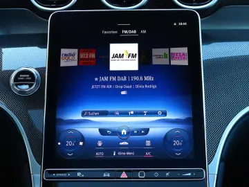 MERCEDES-BENZ GLC 300 4M 3x AMG NIGHT KAMERA PANO DIGI-TACHO