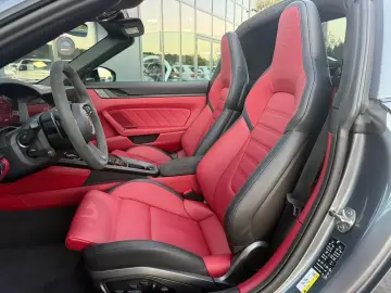 🚀 Porsche 911 Targa 4 GTS (992.2) T-Hybrid