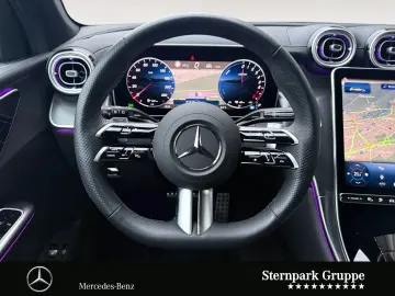MERCEDES-BENZ GLC 300 e 4M AMG Distro Kamera Night Memory