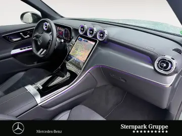 MERCEDES-BENZ GLC 300 e 4M AMG Distro Kamera Night Memory