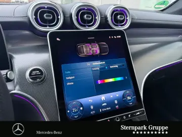 MERCEDES-BENZ GLC 300 e 4M AMG Distro Kamera Night Memory