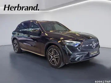MERCEDES-BENZ GLC 300 4M AMG  DigitalLight Pano AHK Memory
