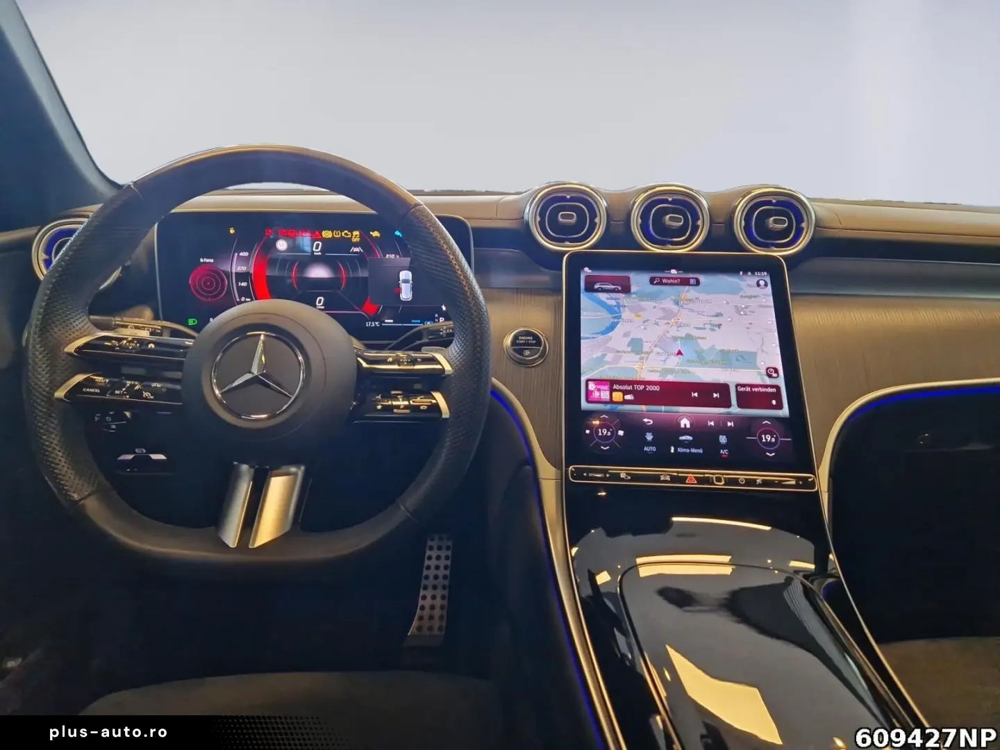 MERCEDES-BENZ GLC 300 4M AMG  DigitalLight Pano AHK Memory