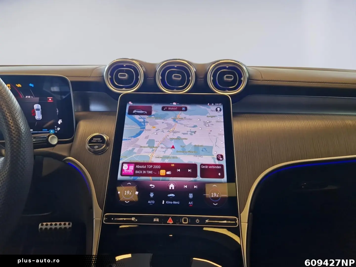 MERCEDES-BENZ GLC 300 4M AMG  DigitalLight Pano AHK Memory