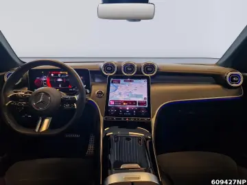 MERCEDES-BENZ GLC 300 4M AMG  DigitalLight Pano AHK Memory