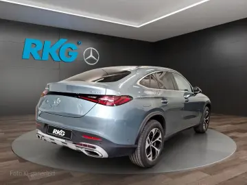 MERCEDES-BENZ GLC 300 e 4M Coupé PANORAMA DISTRONIC
