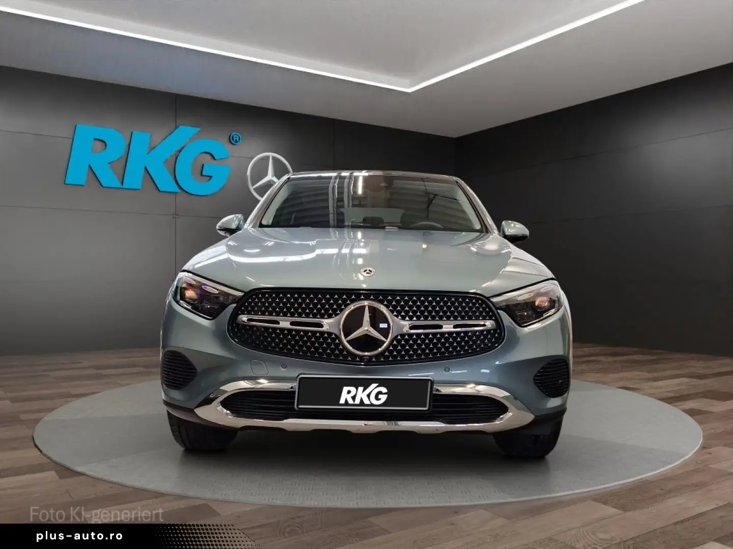 MERCEDES-BENZ GLC 300 e 4M Coupé PANORAMA DISTRONIC