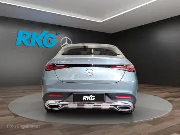 MERCEDES-BENZ GLC 300 e 4M Coupé PANORAMA DISTRONIC