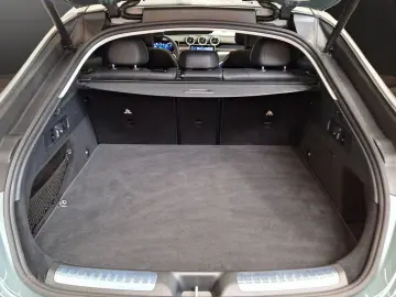 MERCEDES-BENZ GLC 300 e 4M Coupé PANORAMA DISTRONIC