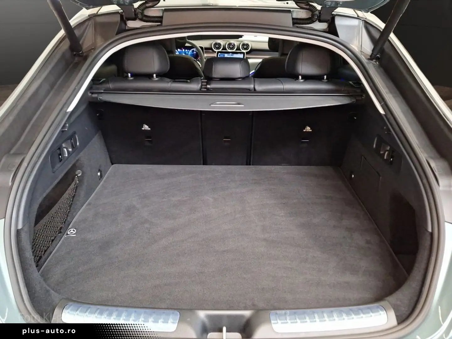 MERCEDES-BENZ GLC 300 e 4M Coupé PANORAMA DISTRONIC