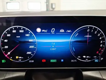 MERCEDES-BENZ GLC 300 e 4M Coupé PANORAMA DISTRONIC