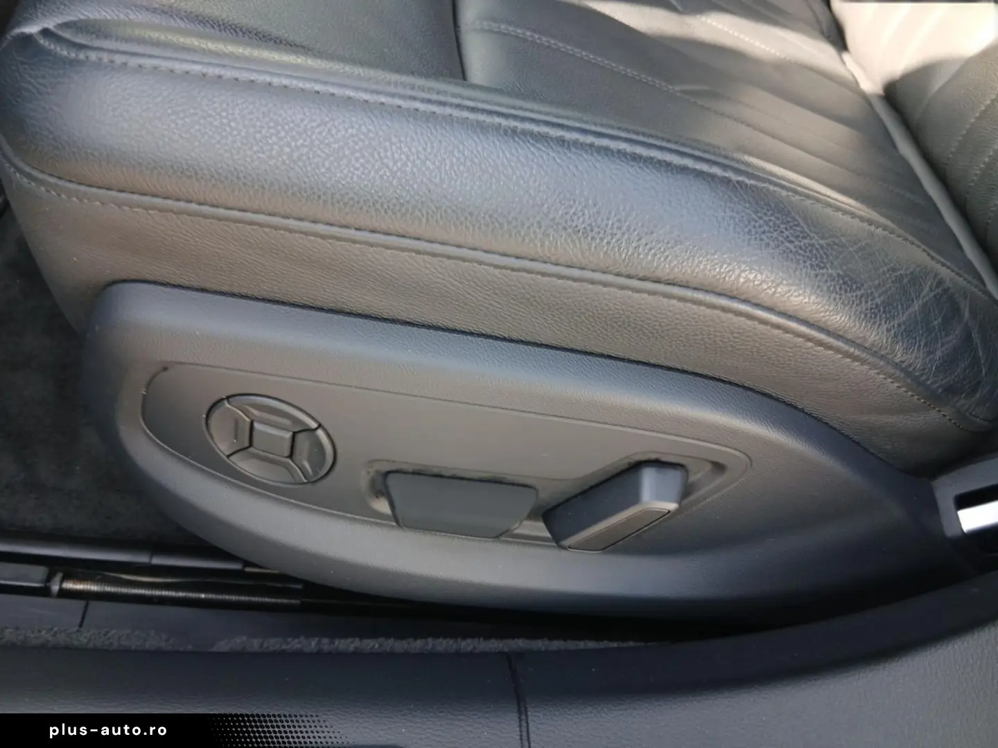 AUDI A8 50 TDI qu. tiptronic  PANO StdHz HuD AHK ACC