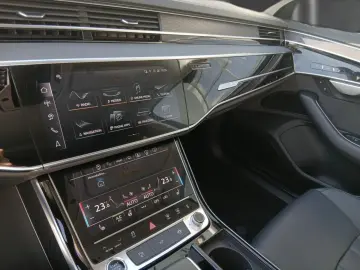 AUDI A8 50 TDI qu. tiptronic  PANO StdHz HuD AHK ACC
