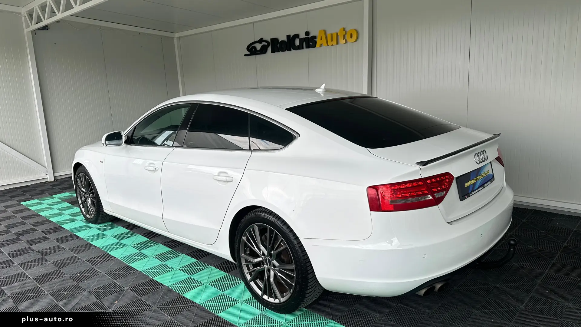 Audi A5 2.0 Diesel 143 CP An 2011