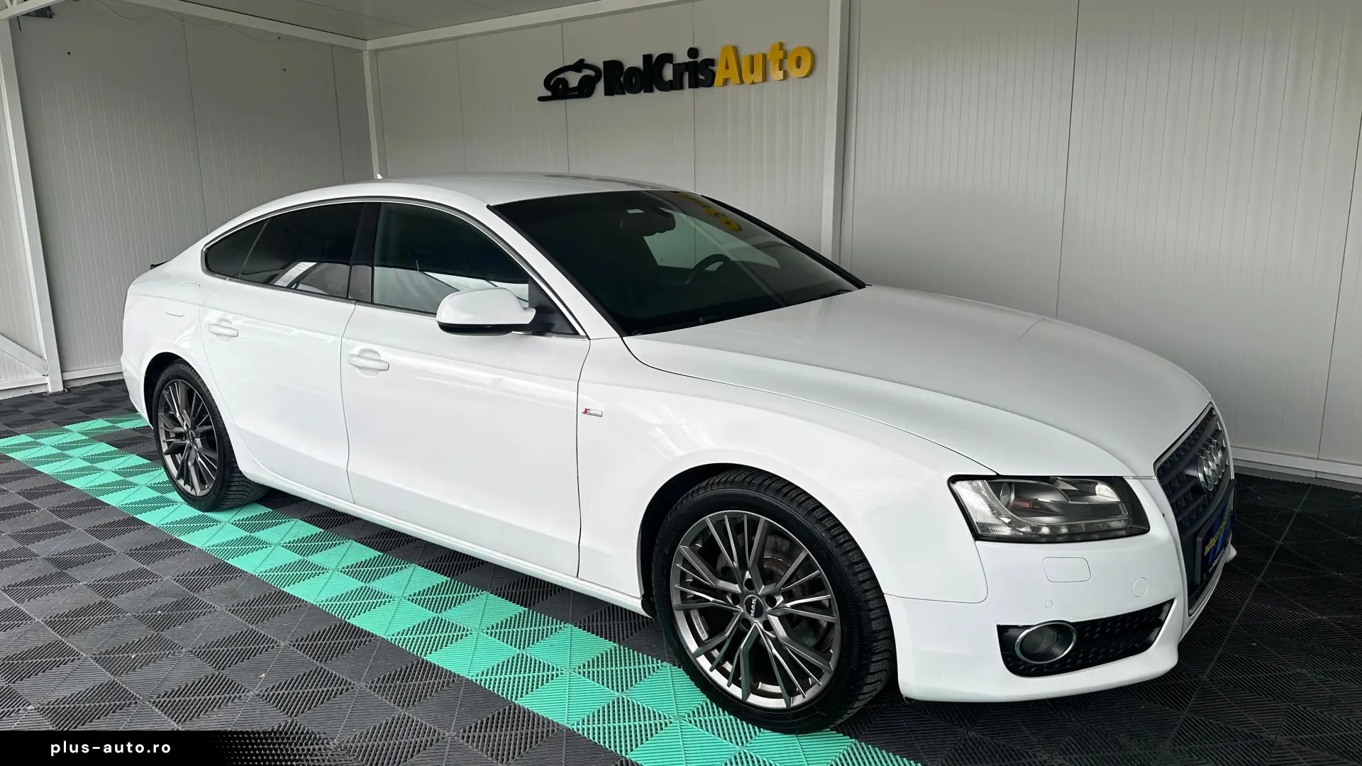 Audi A5 2.0 Diesel 143 CP An 2011