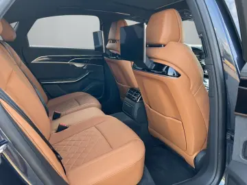AUDI A8 50 TDI quattro tiptronic  S line Matrix 360