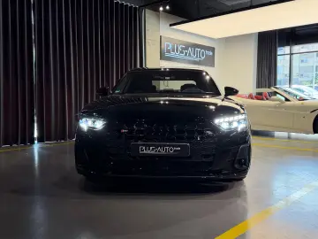 Audi A8 60TFSIe Quattro S-Line