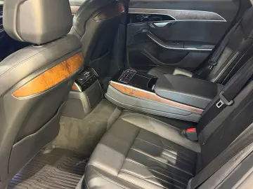 Audi A8 60TFSIe Quattro S-Line