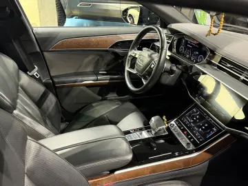 Audi A8 60TFSIe Quattro S-Line