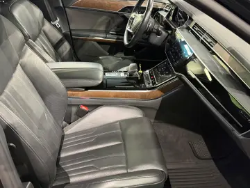 Audi A8 60TFSIe Quattro S-Line
