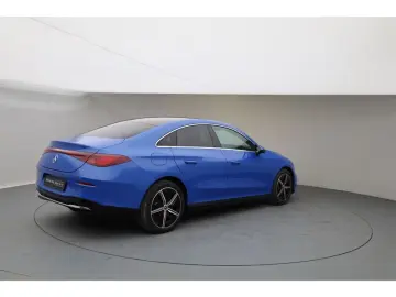 Mercedes-Benz CLA 200 Prog. AMG AHK Pano Distronic