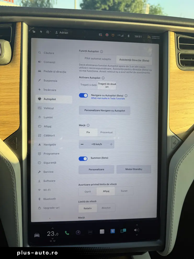 TESLA Model X 2018 — imagine 18