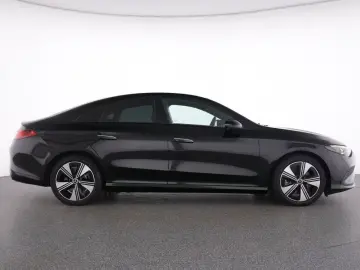 Mercedes-Benz CLA 200 PROGRESSIVE NIGHT SUPERSCREE