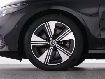Mercedes-Benz CLA 200 PROGRESSIVE NIGHT SUPERSCREE