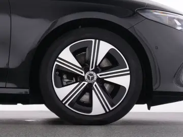 Mercedes-Benz CLA 200 PROGRESSIVE NIGHT SUPERSCREE
