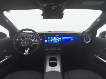 Mercedes-Benz CLA 200 PROGRESSIVE NIGHT SUPERSCREE