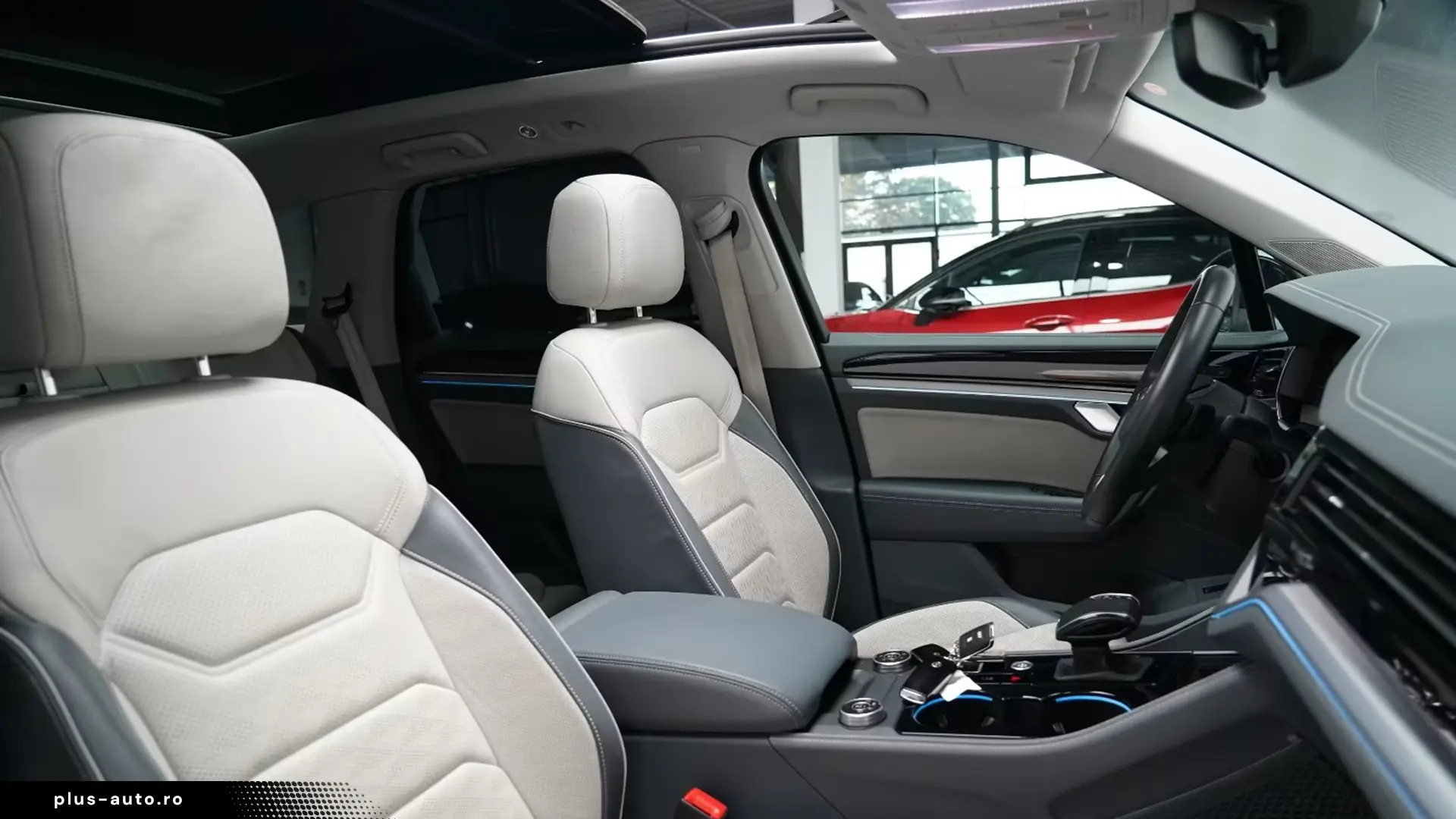 Volkswagen Touareg 3.0 TDI 4M Elegance   Finanțare Leasing