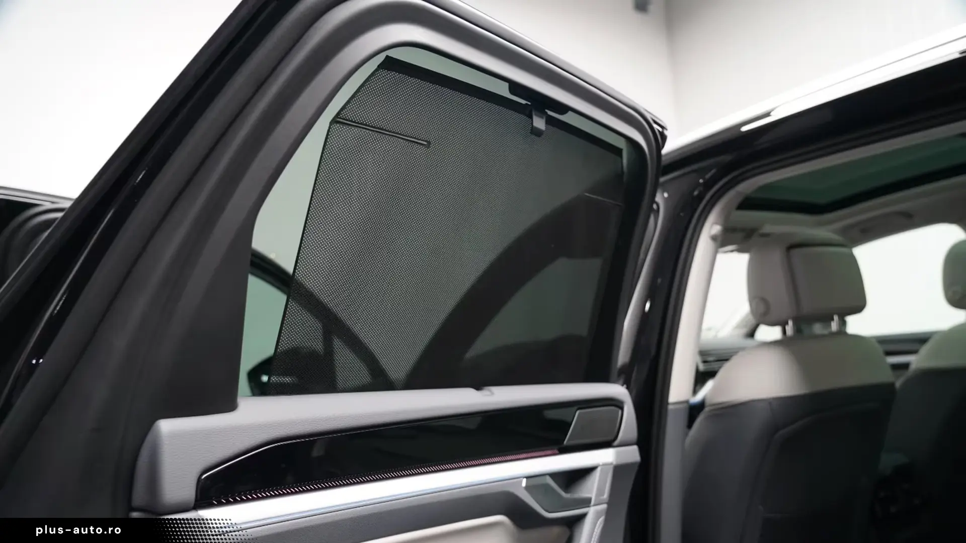 Volkswagen Touareg 3.0 TDI 4M Elegance   Finanțare Leasing