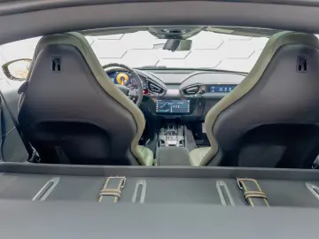 Ferrari 12Cilindri   FULL CARBON   Montecarlo Sound Lift