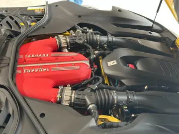 Ferrari 12Cilindri   FULL CARBON   Montecarlo Sound Lift