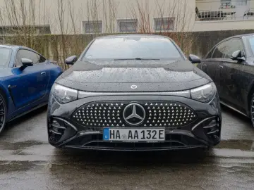 Mercedes-Benz CLA 250   AMG-Line-Plus Pano Night