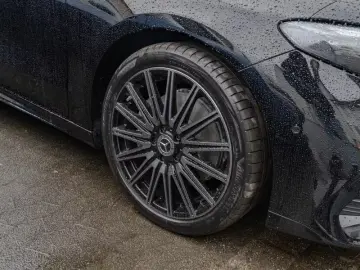 Mercedes-Benz CLA 250   AMG-Line-Plus Pano Night