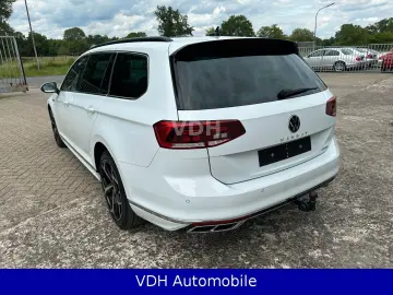 VW Passat Var. 2.0 TDI R-Line 4Motion