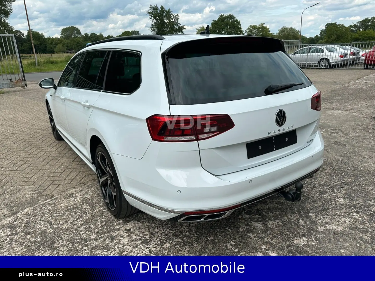 VW Passat Var. 2.0 TDI R-Line 4Motion