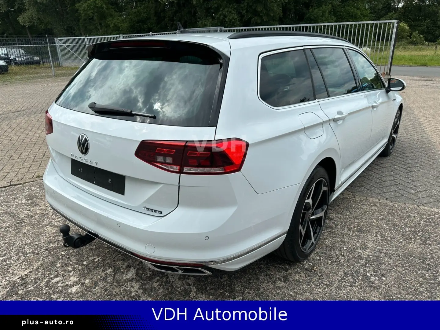 VW Passat Var. 2.0 TDI R-Line 4Motion