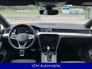 VW Passat Var. 2.0 TDI R-Line 4Motion