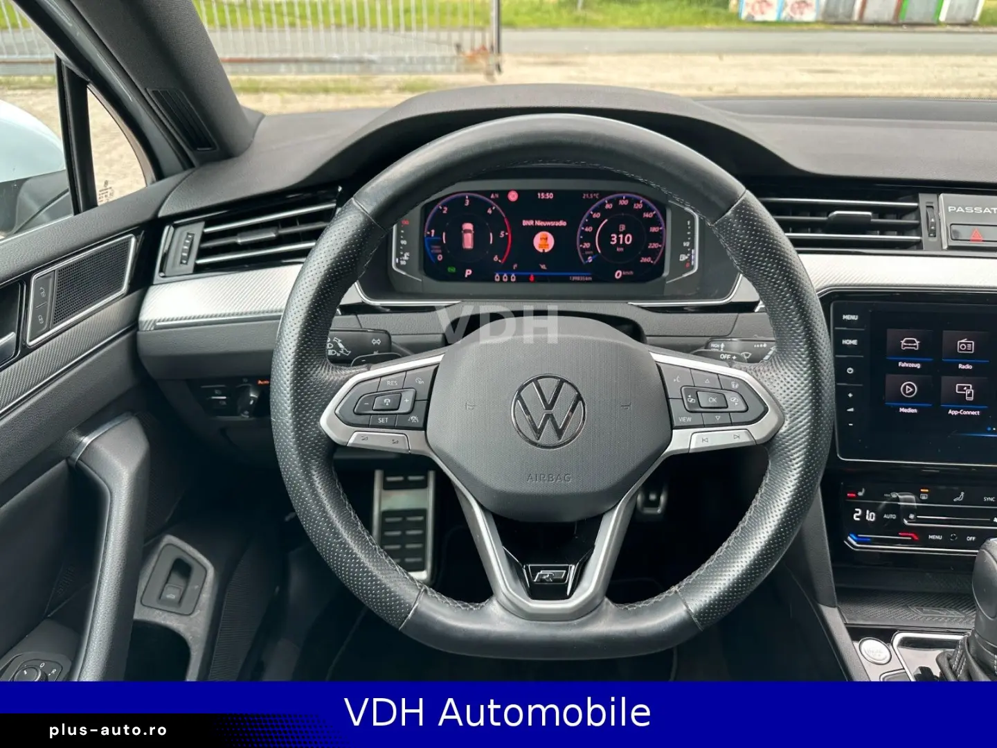 VW Passat Var. 2.0 TDI R-Line 4Motion
