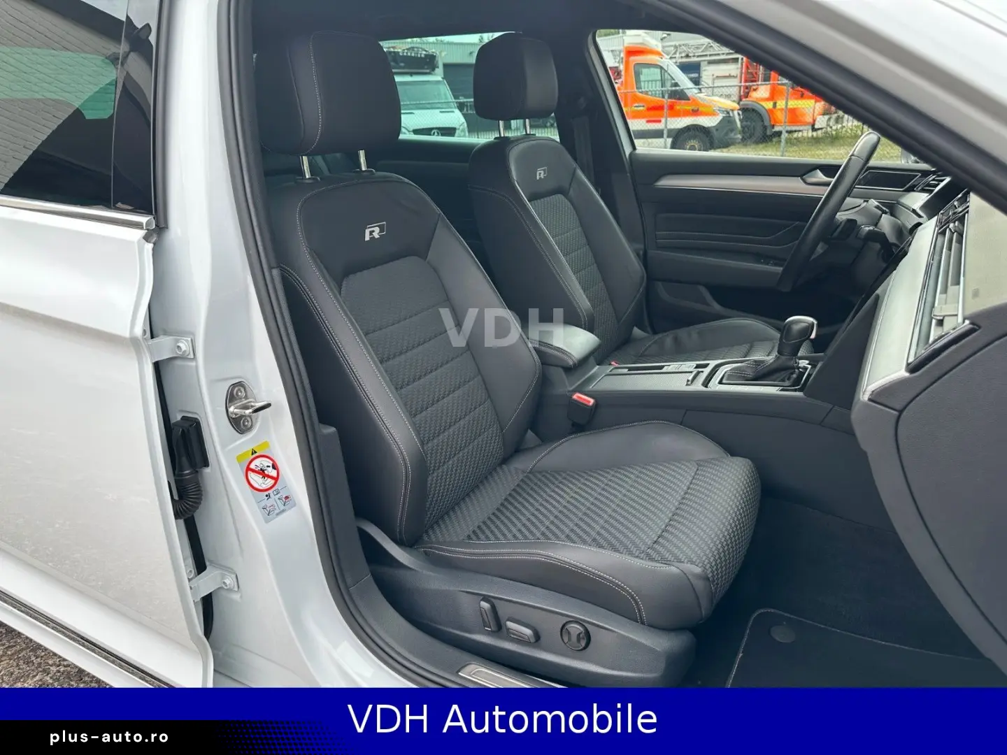 VW Passat Var. 2.0 TDI R-Line 4Motion