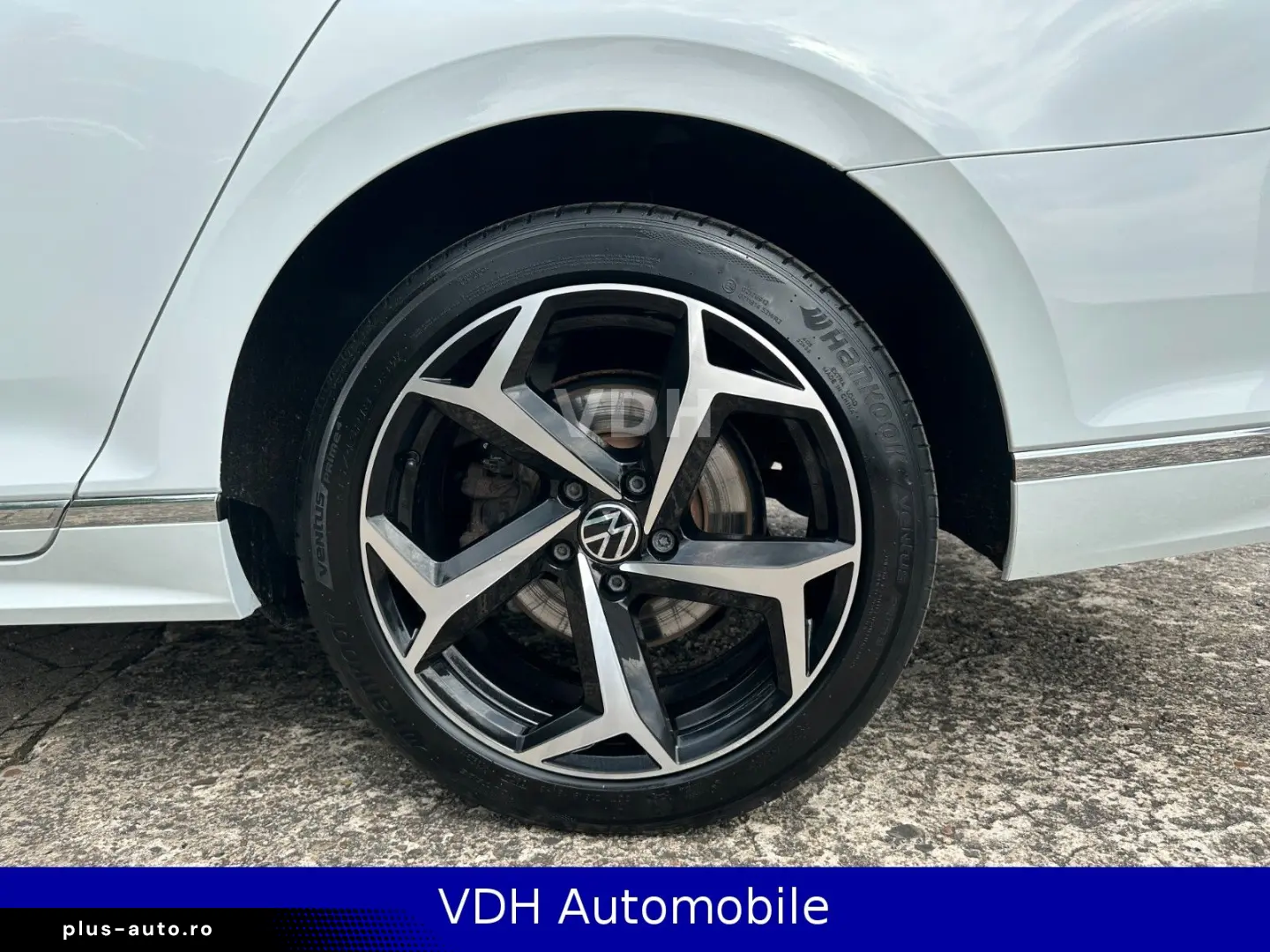 VW Passat Var. 2.0 TDI R-Line 4Motion