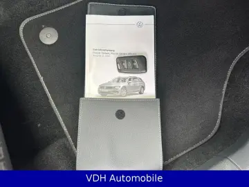 VW Passat Var. 2.0 TDI R-Line 4Motion