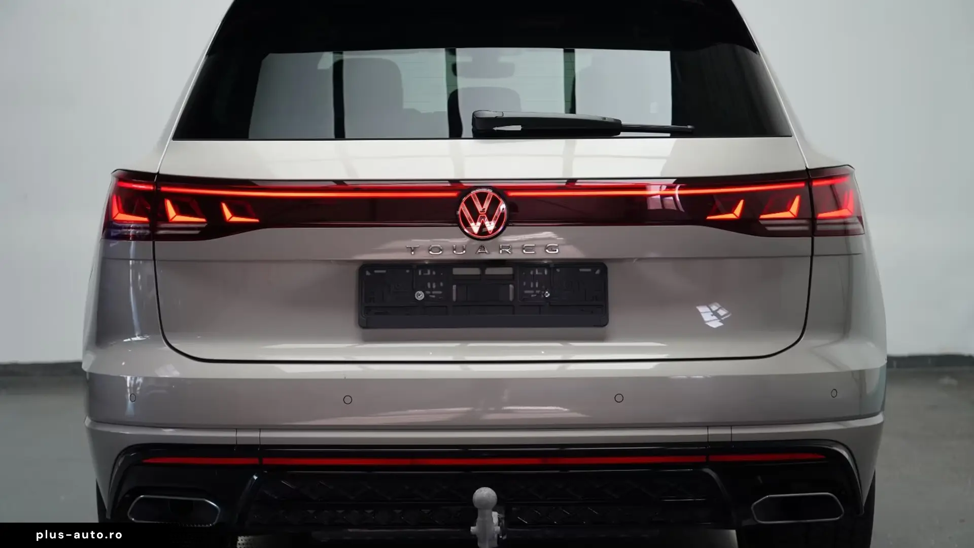 Volkswagen Touareg 3.0 TDI 4M R-Line   Finanțare Leasing