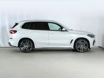 BMW X5 40d M Sport Memory Pano HUD HIFI StandHZG 360
