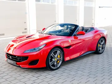 FERRARI Portofino   1. Hand   LED   Carbon