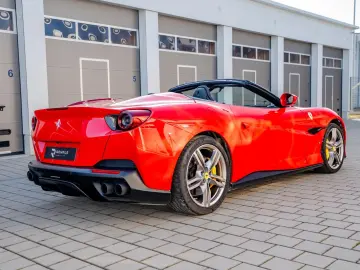 FERRARI Portofino   1. Hand   LED   Carbon
