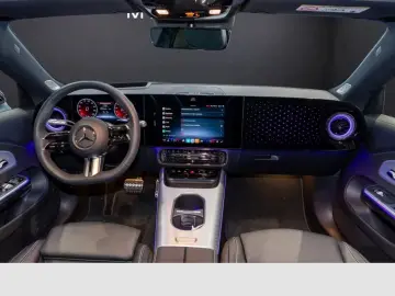 Mercedes-Benz CLA 250   AMG MB.OS Pano digital