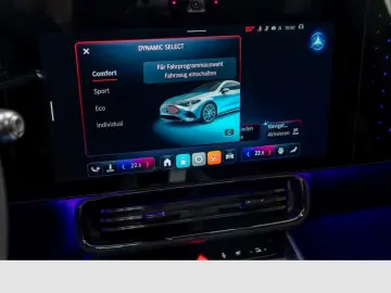 Mercedes-Benz CLA 250   AMG MB.OS Pano digital